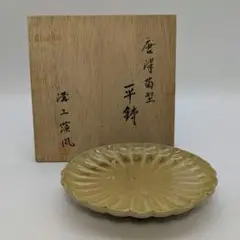 Ｍ４０９　茶碗　『萩焼』『今岳窯　溝上秀次造』　抹茶碗　共箱　茶道具 M409 茶碗 『萩焼』『今岳窯 溝上秀次造』 抹茶碗 共箱