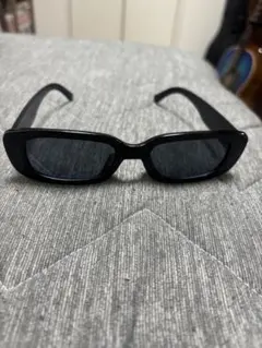 サングラス　スクエア