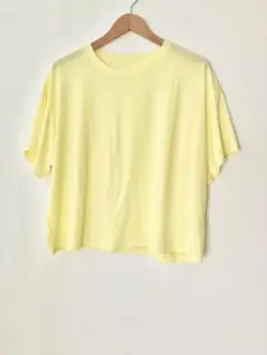 UNIQLO ウルトラストレッチ　エアリズム　Tシャツ　XL イエロー