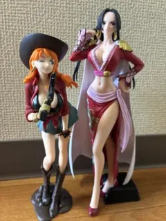 ワンピース　ナミ　ハンコック　フィギュアセット