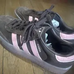 adidas サンバ ダークブラウン