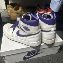 Nike Air Jordan 1 ホワイト/パープル