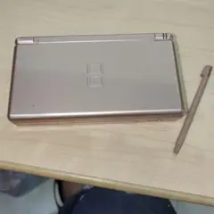 ニンテンドーDS Lite メタリックロゼ　本体