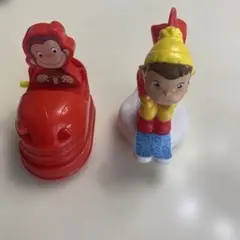ハッピーセットおさるのジョージ 赤い車とスノーボードセット
