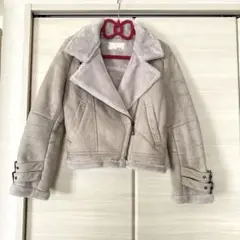 ムートンコート