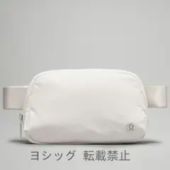 Lululemon ルルレモン ホワイト ボディバッグ 1L容量