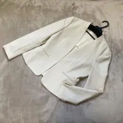 ★新品★ EMMA JAMESノーカラージャケット ベージュ