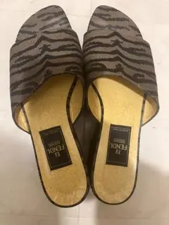 FENDI サンダル フェンディ