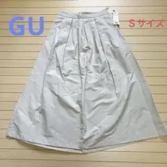 未使用タグ付き 定価2490円 GUフレアミディスカート