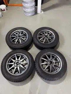 185/65R15 スタッドレスタイヤ