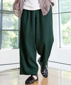 リラックスイージータックワイドパンツ ダークグリーン