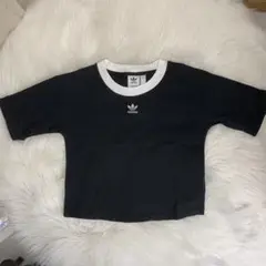 adidas 半袖Tシャツ 黒　ロゴ刺繍