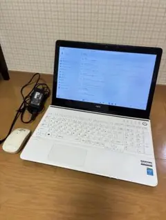 NEC LaVie ノートPC Intel i5 8GB 224GB