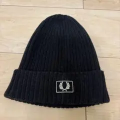 【売り尽くしセール】FRED PERRY 黒 ニット帽