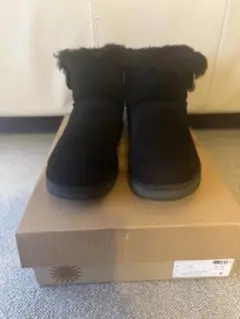 Item thumbnail for item 4ece8627-451a-44f9-9b77-09b32049065a