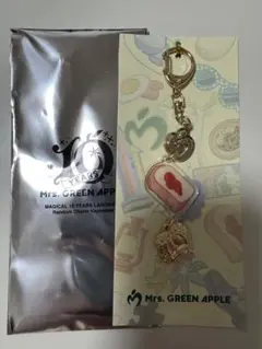 Mrs. GREEN APPLE ランダムチャームホルダー　H Dear