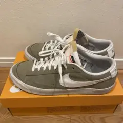 Nike ブレザーオリーブグリーン