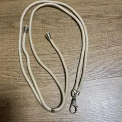 ナイロン製ベージュストラップ