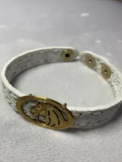 FENDI selleria レザー ブレスレット 白色