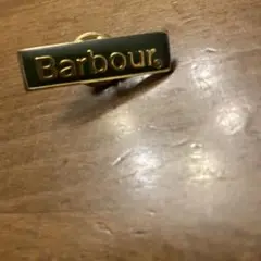 Barbour ピンバッジ