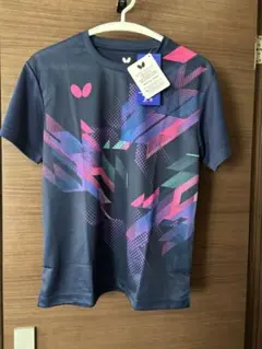 新品未使用タグ付き✨Butterfly エニールTシャツ