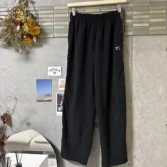 【美品'】NIKE ナイキ　ジャージ　ボトムス　ストレート　薄手　パンツ