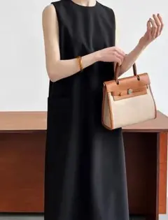 【新品未使用】ノースリーブワンピース　ノースリーブベストドレス　ワンピース