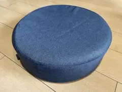 ニトリ　あぐらもかける厚型フロアクッション