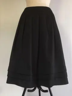 黒　SDSインターナショナル　プリーツ　スカート