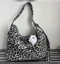 ヒョウ柄ショルダーバッグ