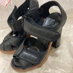 Chloe サンダル