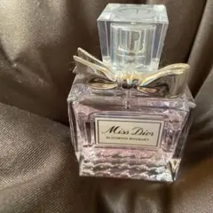 ミス ディオール ブルーミング ブーケ オードトワレ 50ml