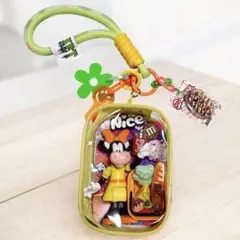 ガチャ詰めポーチ 買い物大好き♡食べるの大好き♡うし山ベル美ちゃん