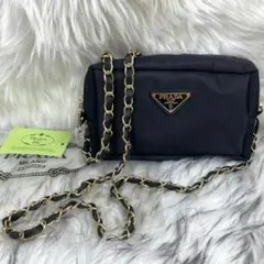 新品✨PRADA プラダ ノベルティ ポーチ ショルダーバック ブラック