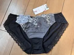Item thumbnail for item ba32c38a-14aa-4ce2-ad1a-9244d776cc2e