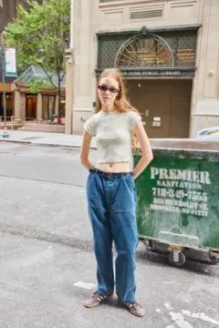 シシクイ theshishikui Tシャツ