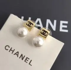 A5507 CHANEL ヴィンテージ チャーム ピアス ココマーク