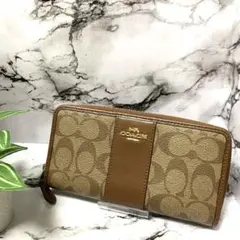 美品!COACH ラウンドファスナー 長財布 3526