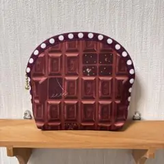 Item thumbnail for item 102d376e-50df-4b7f-a1ad-764f06674059