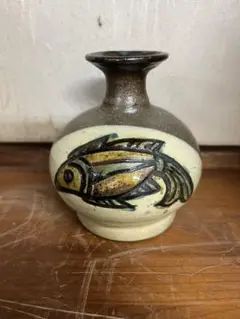 壷屋焼　やちむん　金城次郎(長男)金城敏男　花瓶　一輪挿し　壷 壷屋焼 やちむん 金城次郎(長男)金城敏男 花瓶 一輪挿し 壷