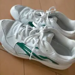 値下⚫スポーツシューズ 24.5cm BONNY