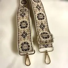 刺繍のマルチショルダー紐♡