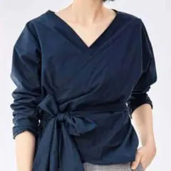UNIQLO エクストラファインコットン2WAYカシュクール長袖ブラウス M 紺