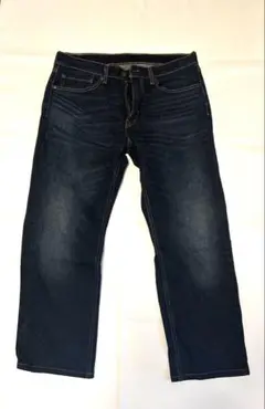Levi's ダークブルー ストレートジーンズ　03