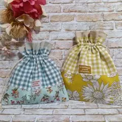 332 . ハンドメイド　巾着2点セット