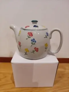 〚新品〛花柄 急須