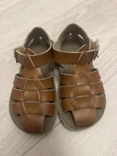 saltwater-sandals.SHARK size8 TAN