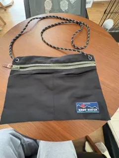 Item thumbnail for item 6bd19248-27ec-4f8e-9e5a-542ced2f7565