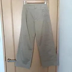 ユニクロ ワイドチノパンツ