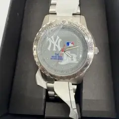 未使用【MLB開幕戦記念 腕時計】2004年 ヤンキース 読売新聞